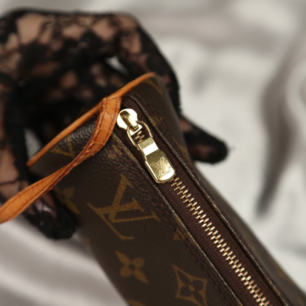 Louis Vuitton Mini Papillon Bag - Picture 5 of 14